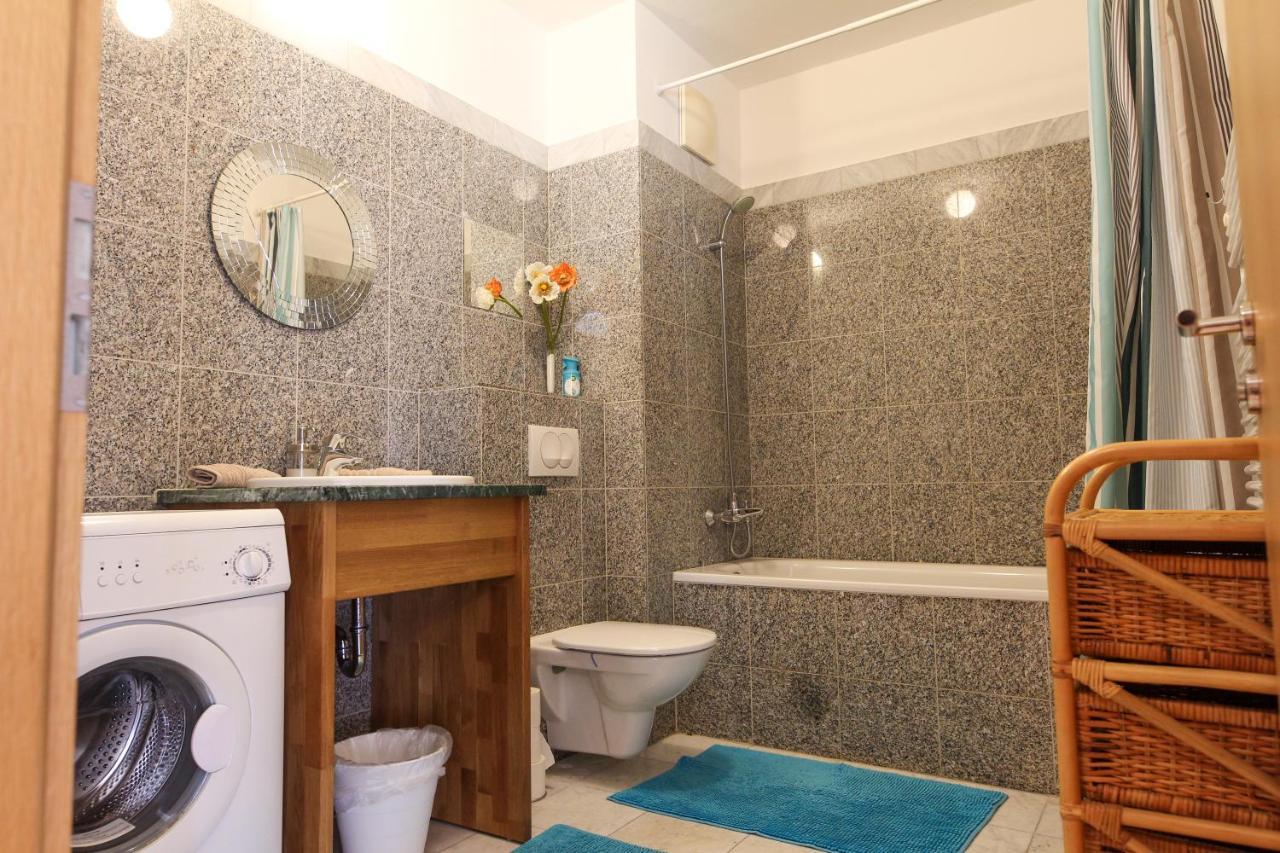 בודפשט Artemisia Luxury Apartments Balcony מראה חיצוני תמונה